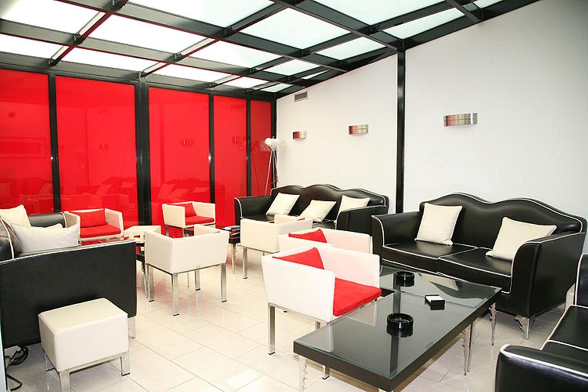 Hotel Astron 2*