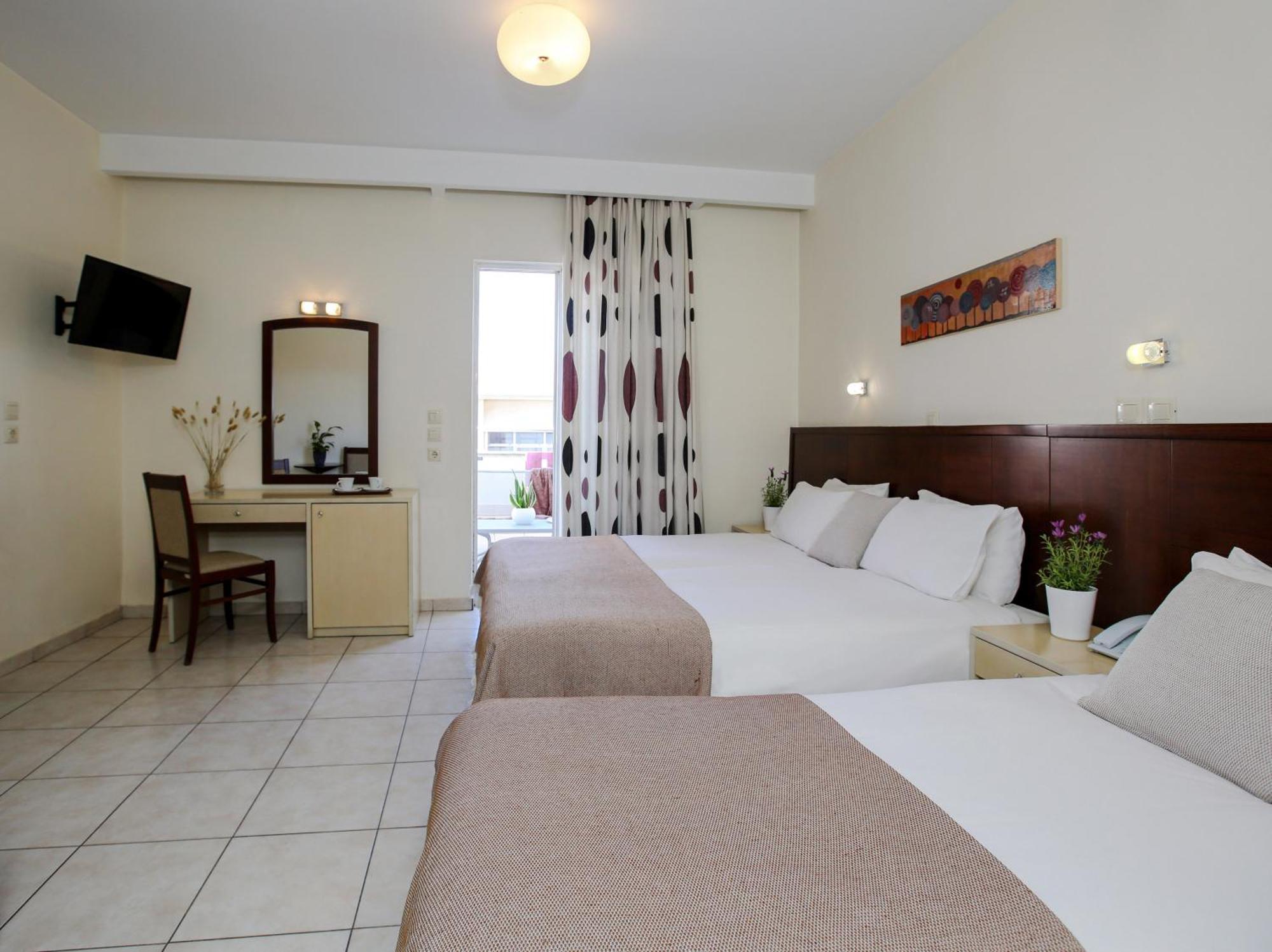 Astron Hotel