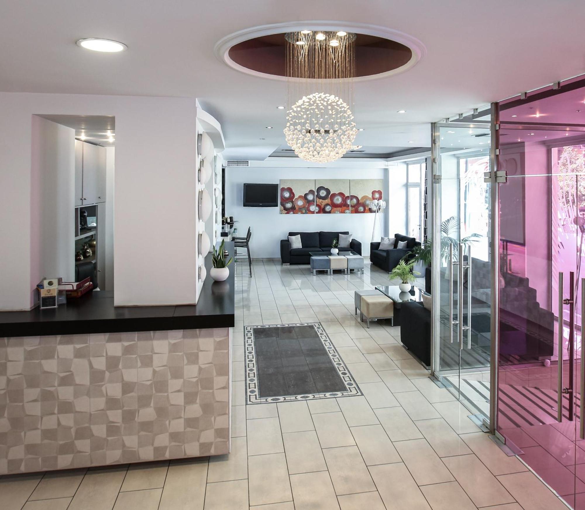 Hotel Astron