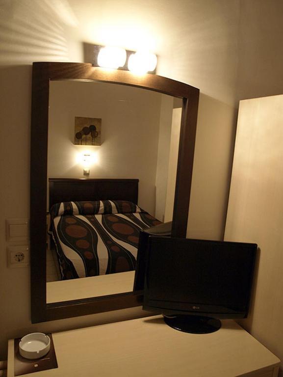 Astron 2* Karditsa